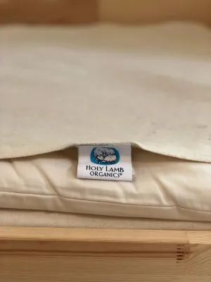 Baby Crib Wool Puddle Pad