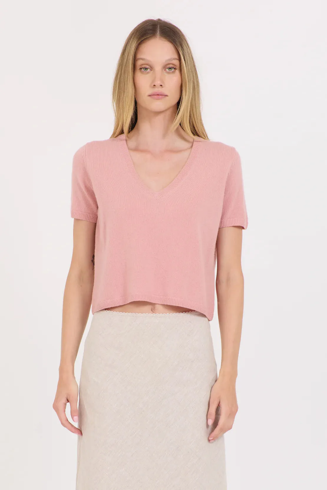 ONE GREY DAY Kadri Cashmere Vneck Tee - Rosewood