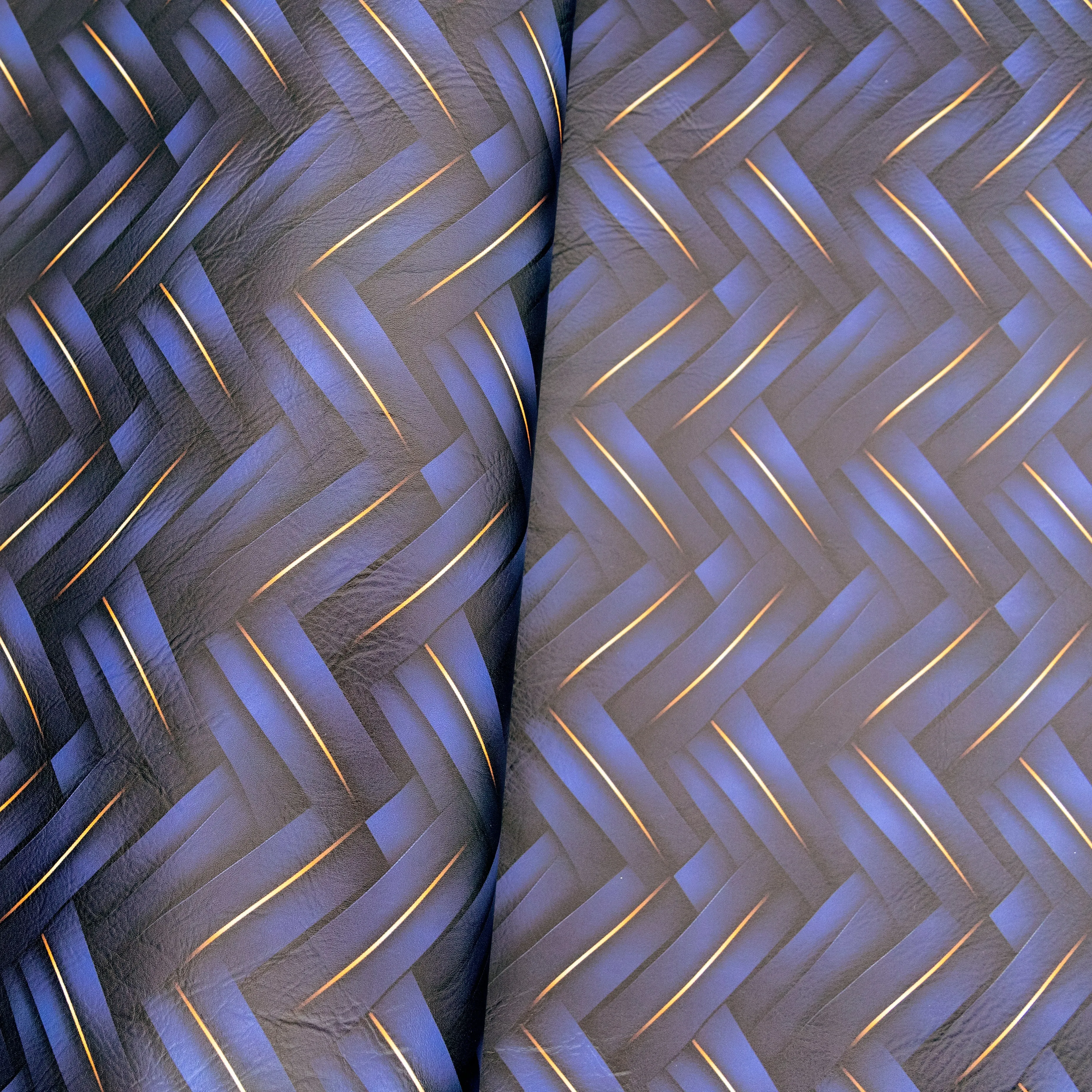 Royal Weave Printed Vinyl 18" x 53" Roll | Cracked Texture